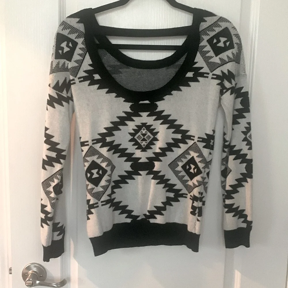 Sweater - Picture 2 of 2